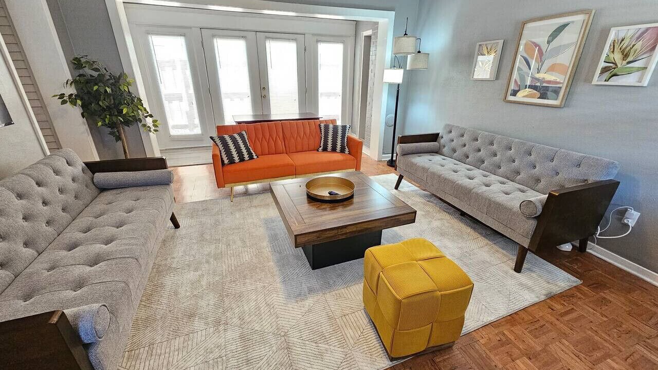 Photo of Livingroom in Colonialtown South