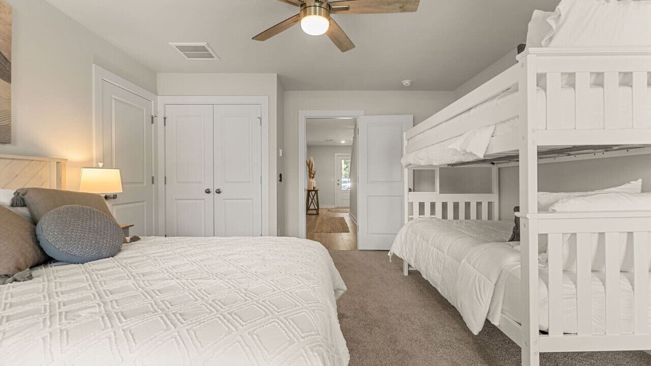 Photo of Bedroom in Goose Creek