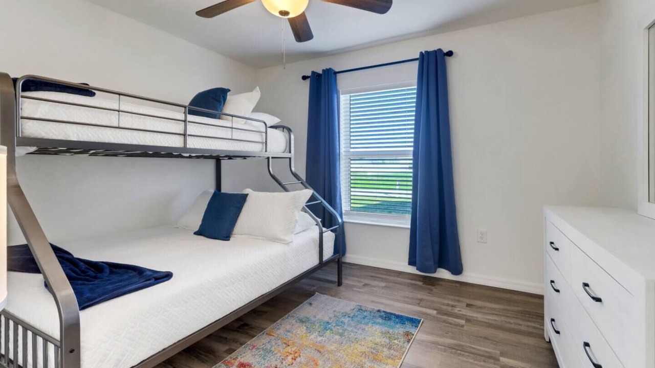 Photo of Bedroom in Mariner