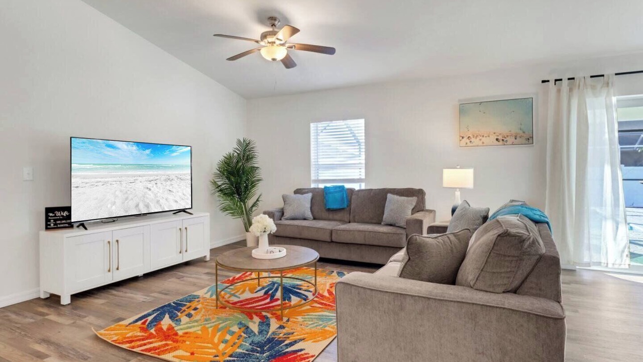 Photo of Livingroom in Mariner