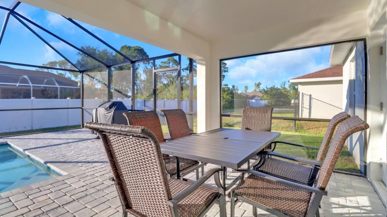 Photo of Outdoor in Mariner