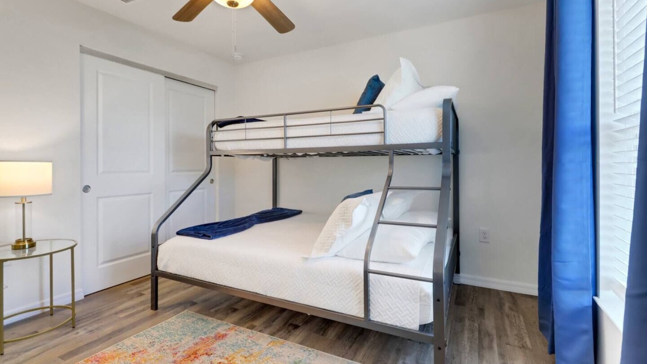 Photo of Bedroom in Mariner
