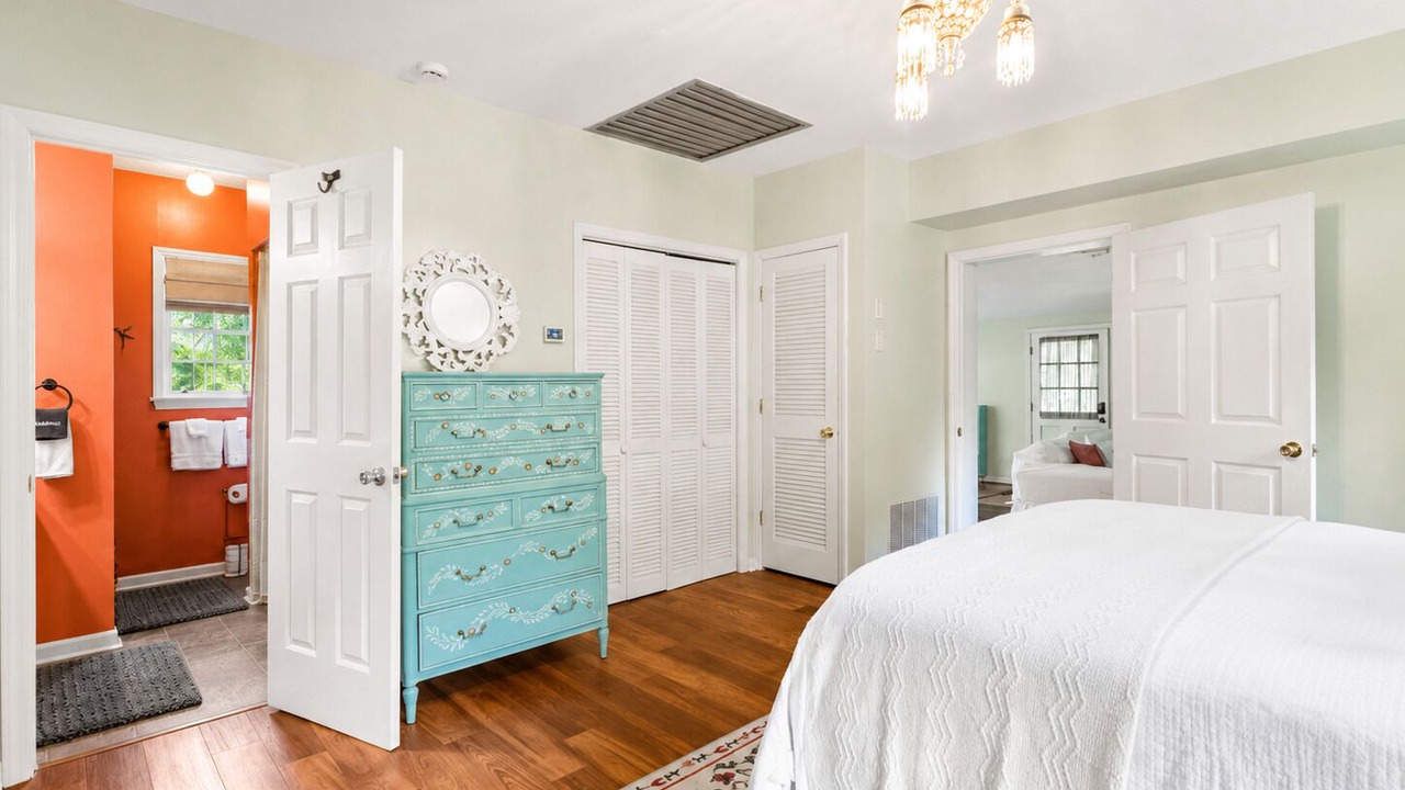 Photo of Bedroom in Winterville