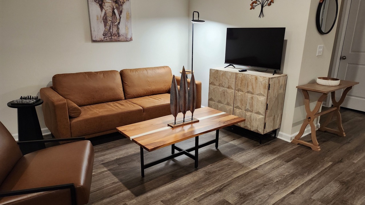 Photo of Livingroom in Seven Oaks