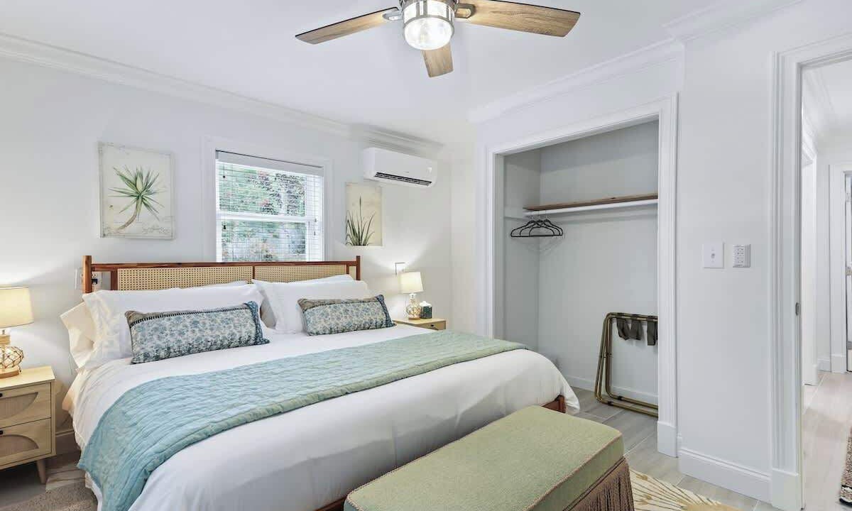 Photo of Bedroom in Whitemarsh Island