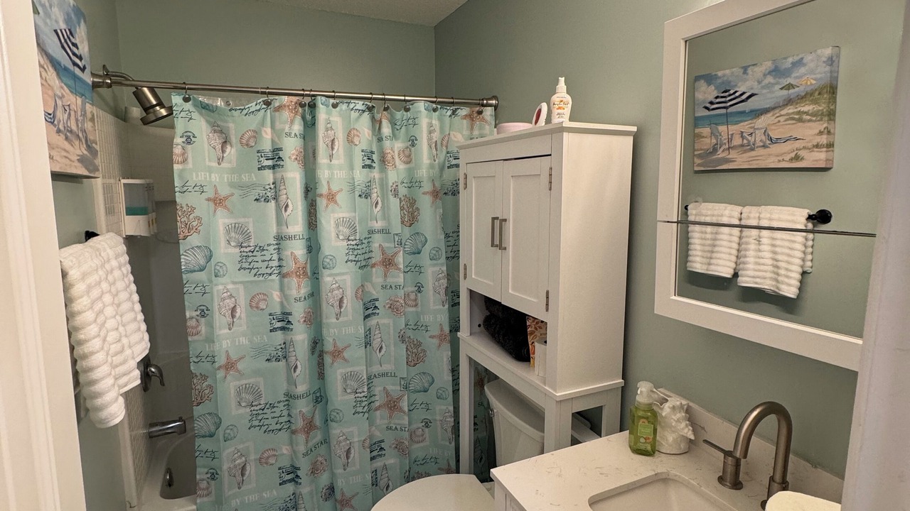 Photo of Bathroom in Midway