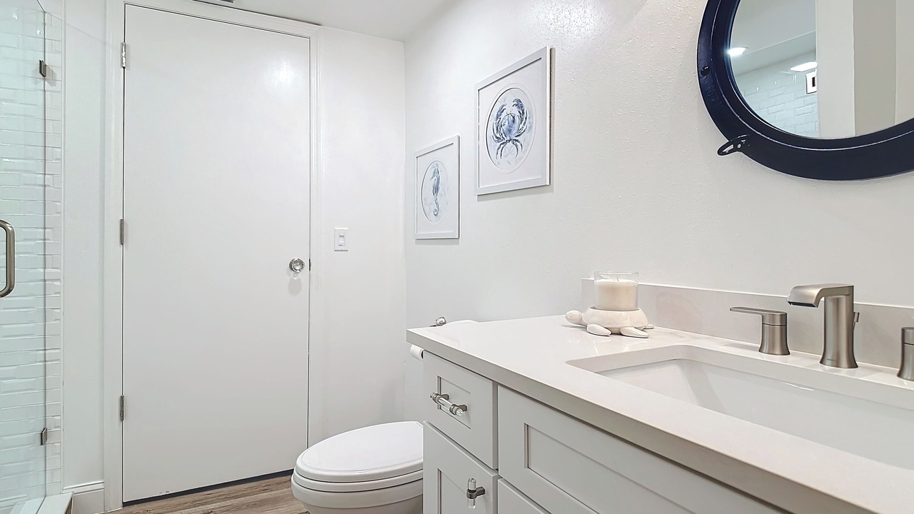 Photo of Bathroom in Central Beach