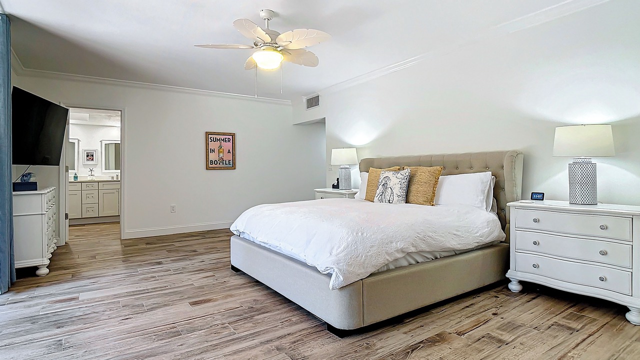 Photo of Bedroom in Central Beach