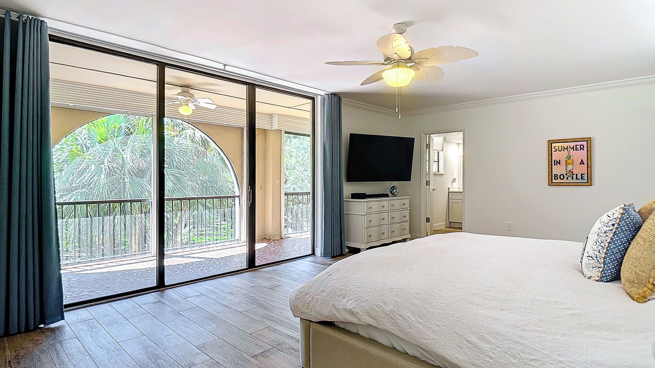Photo of Bedroom in Central Beach