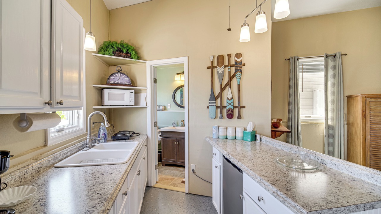 Photo of Kitchen in Nettles Island