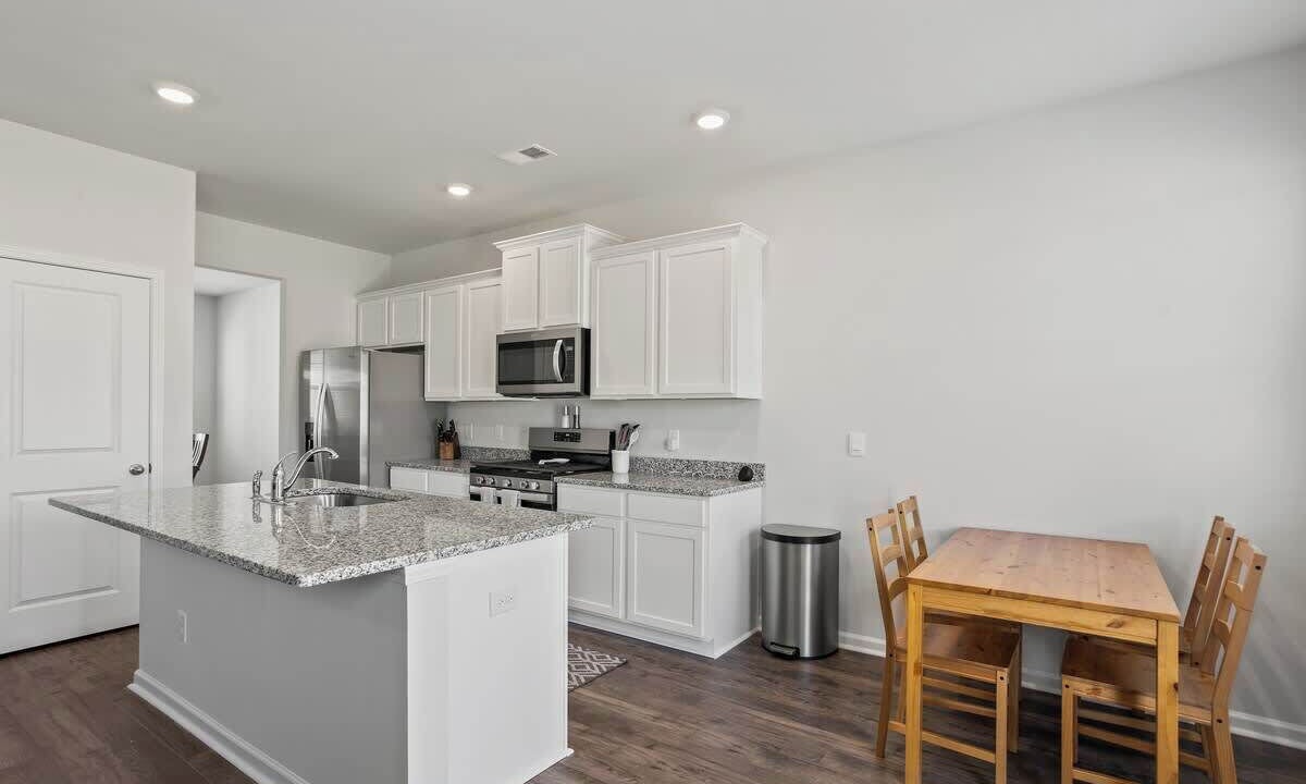 Photo of Kitchen in Graniteville