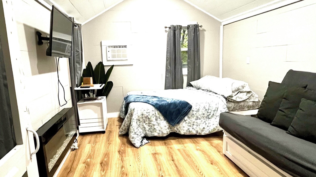 Photo of Bedroom in South Carolina Lowcountry