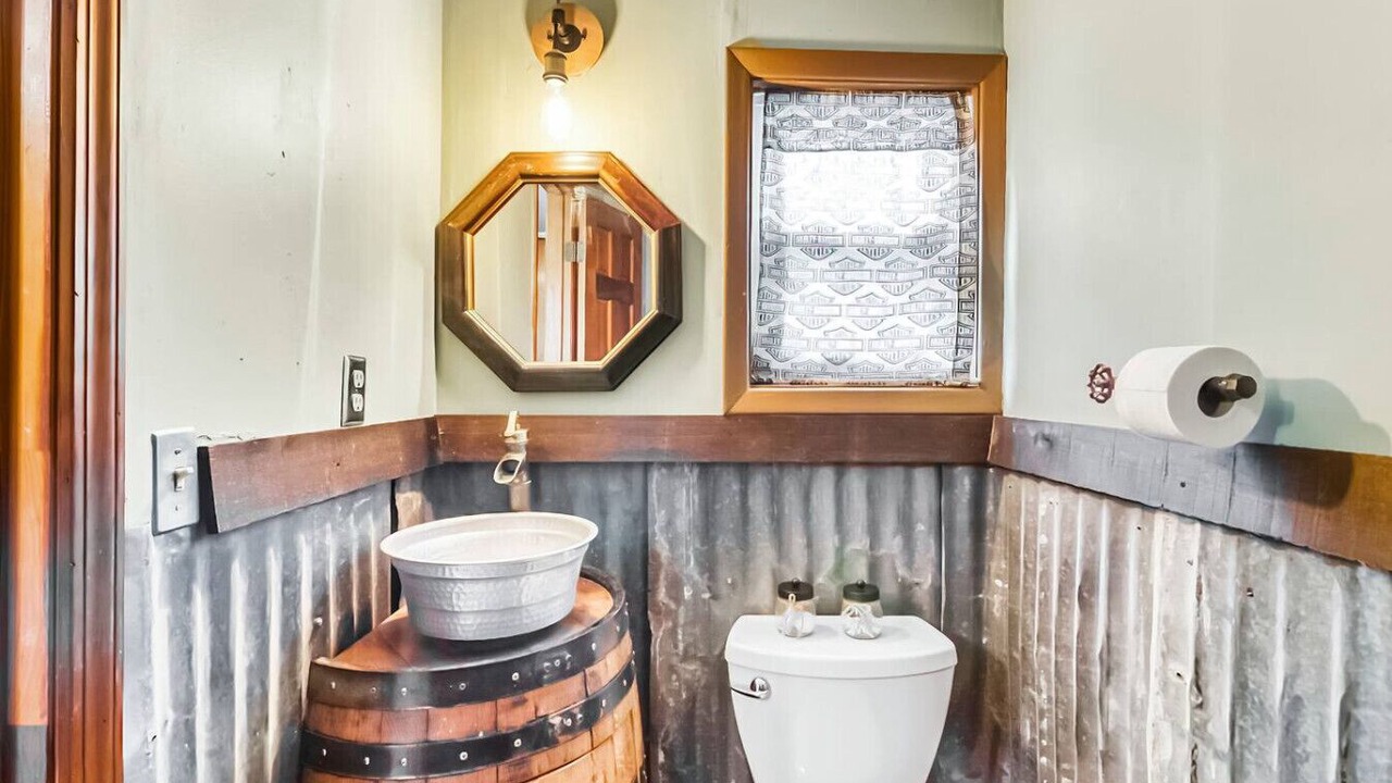 Photo of Bathroom in Northside