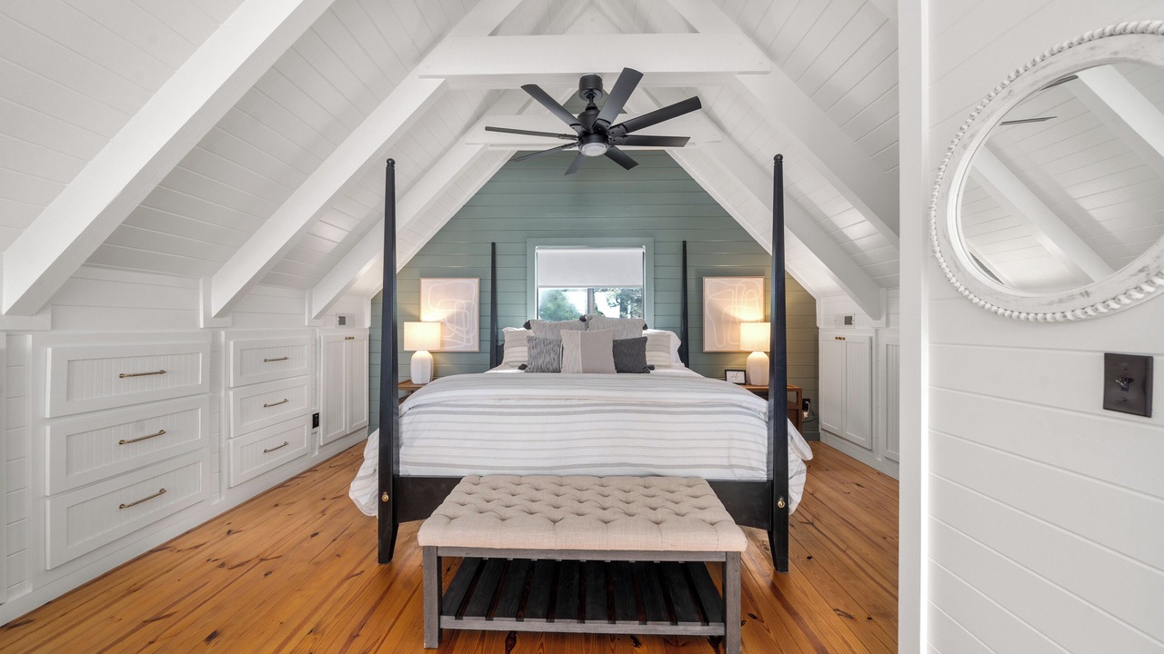 Photo of Bedroom in Seneca