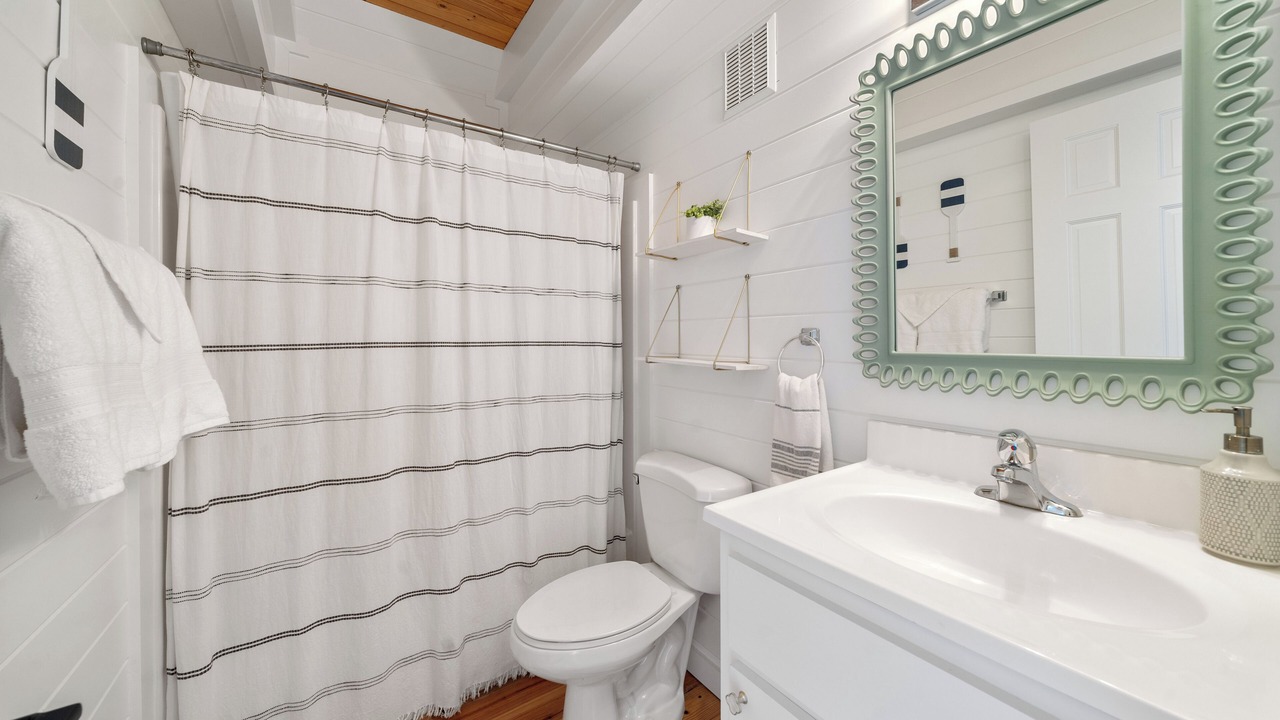 Photo of Bathroom in Seneca
