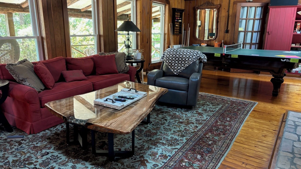 Photo of Livingroom in Waterloo