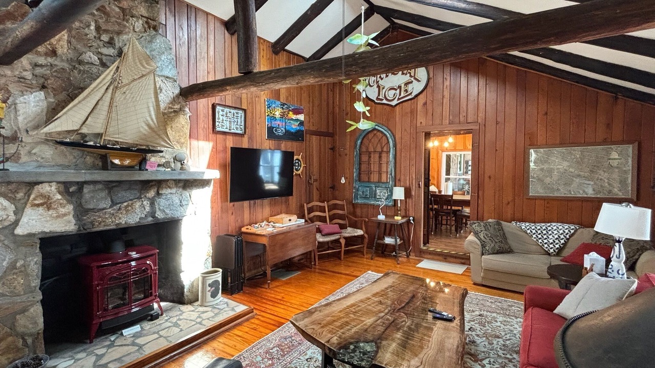 Photo of Livingroom in Waterloo