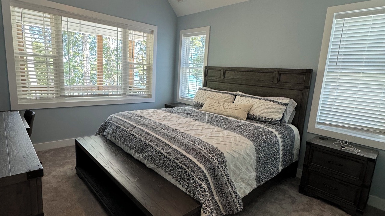 Photo of Bedroom in Seneca