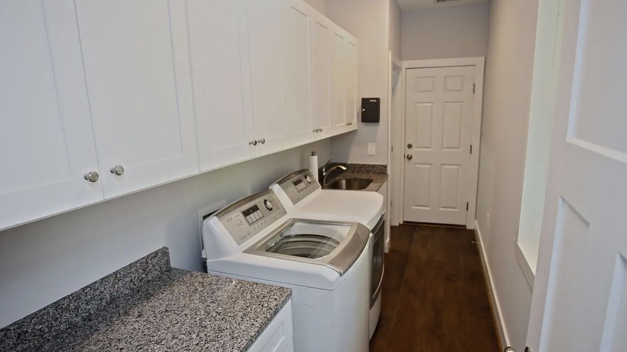 Photo of Bedroom in Seneca