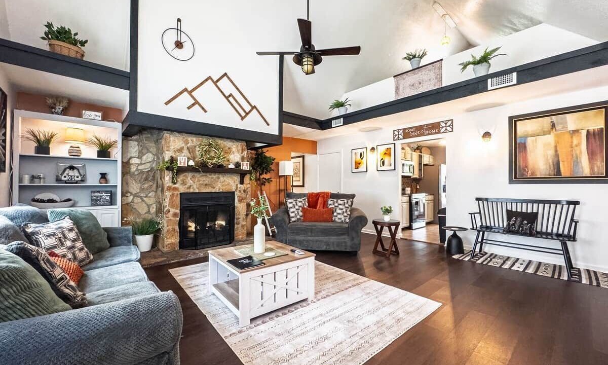 Photo of Livingroom in Hinesville