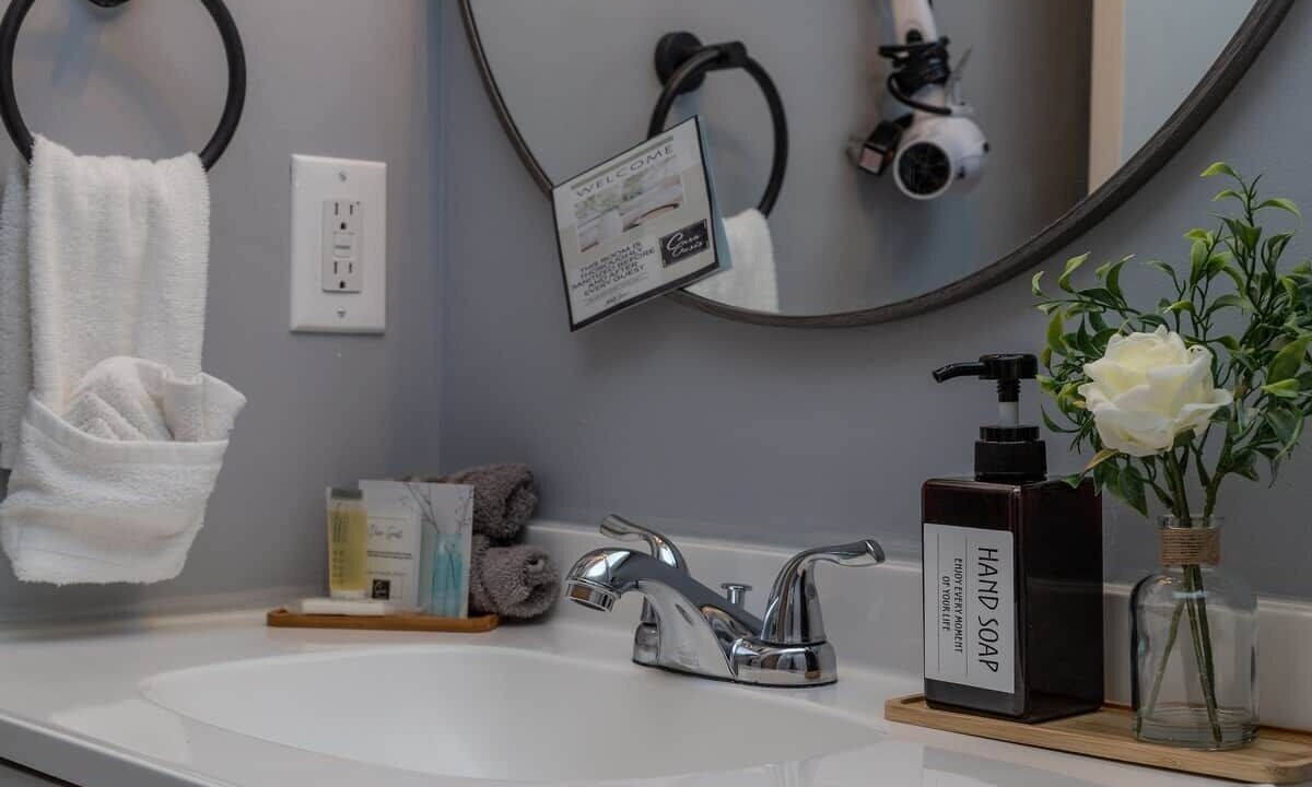 Photo of Bathroom in Hinesville