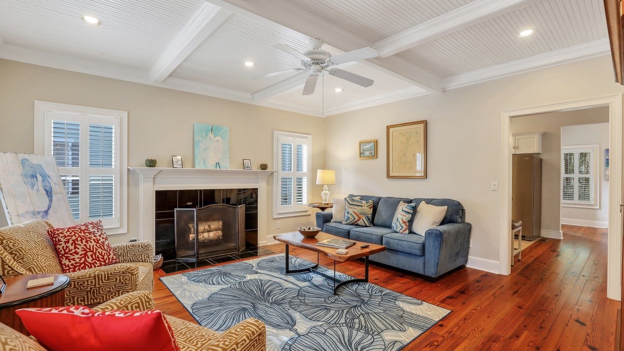 Photo of Livingroom in Olde Town