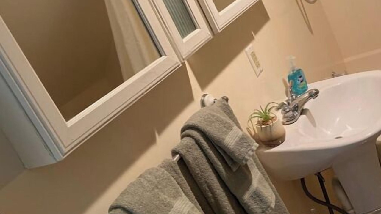 Photo of Bathroom in Williamsburg County