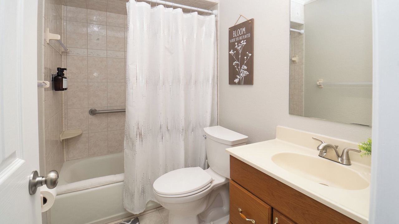 Photo of Bathroom in Jan Phyl Village