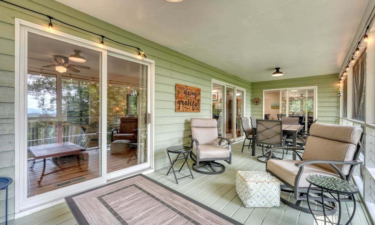 Photo of Outdoor in Hayesville