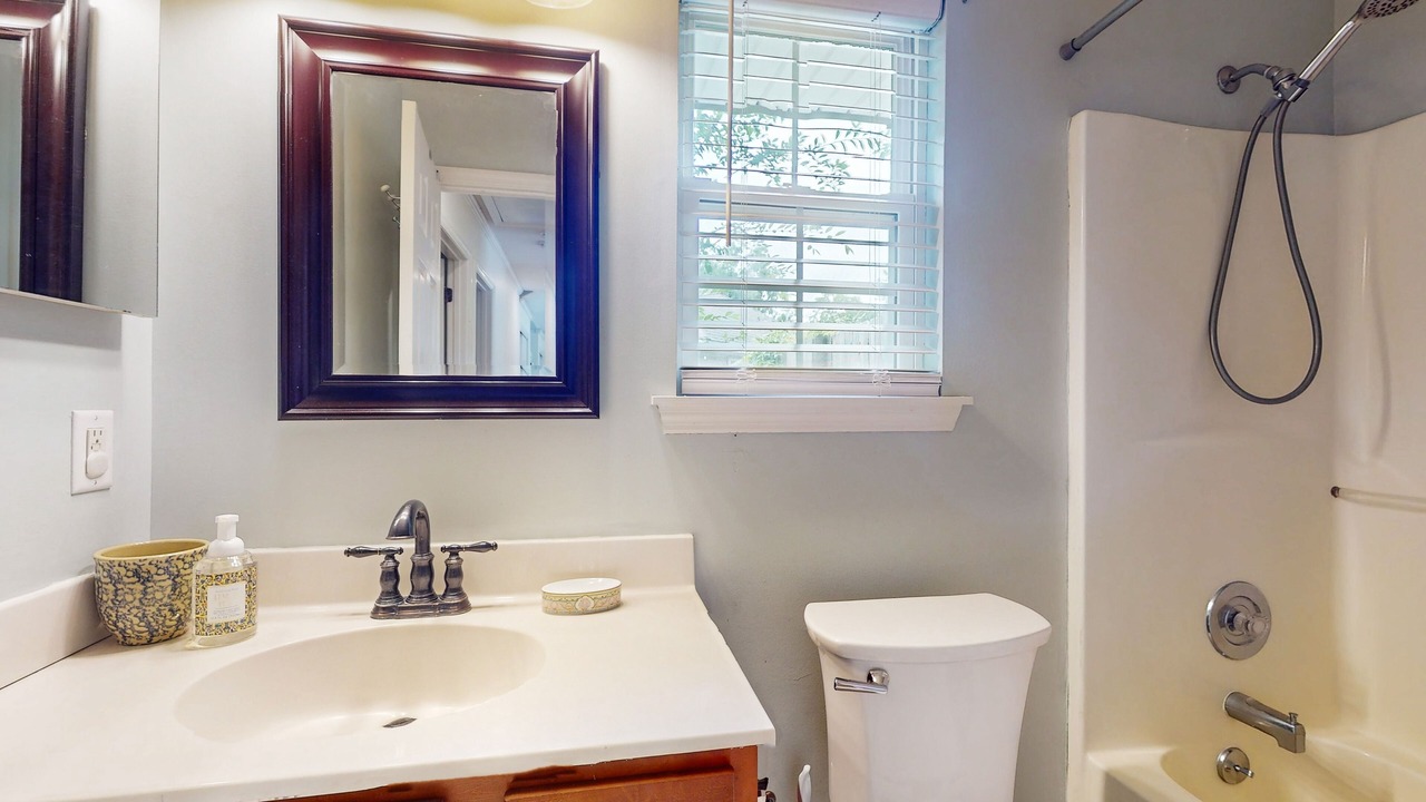 Photo of Bathroom in Palmetto Dunes