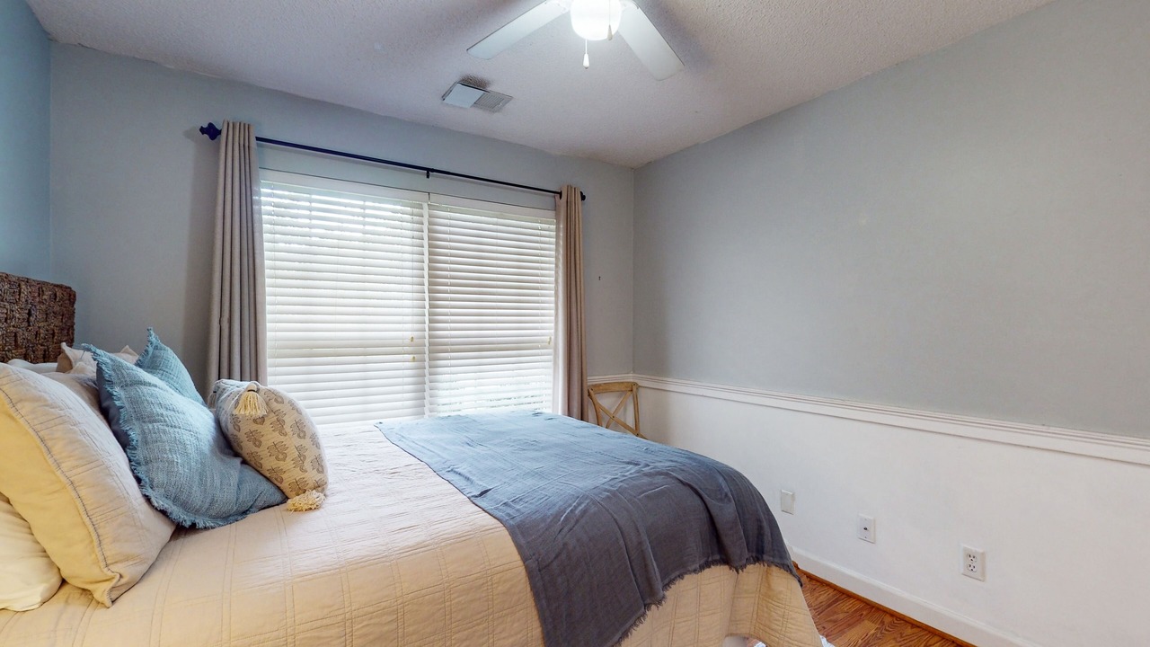 Photo of Bedroom in Palmetto Dunes