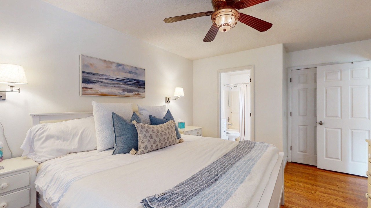 Photo of Bedroom in Palmetto Dunes
