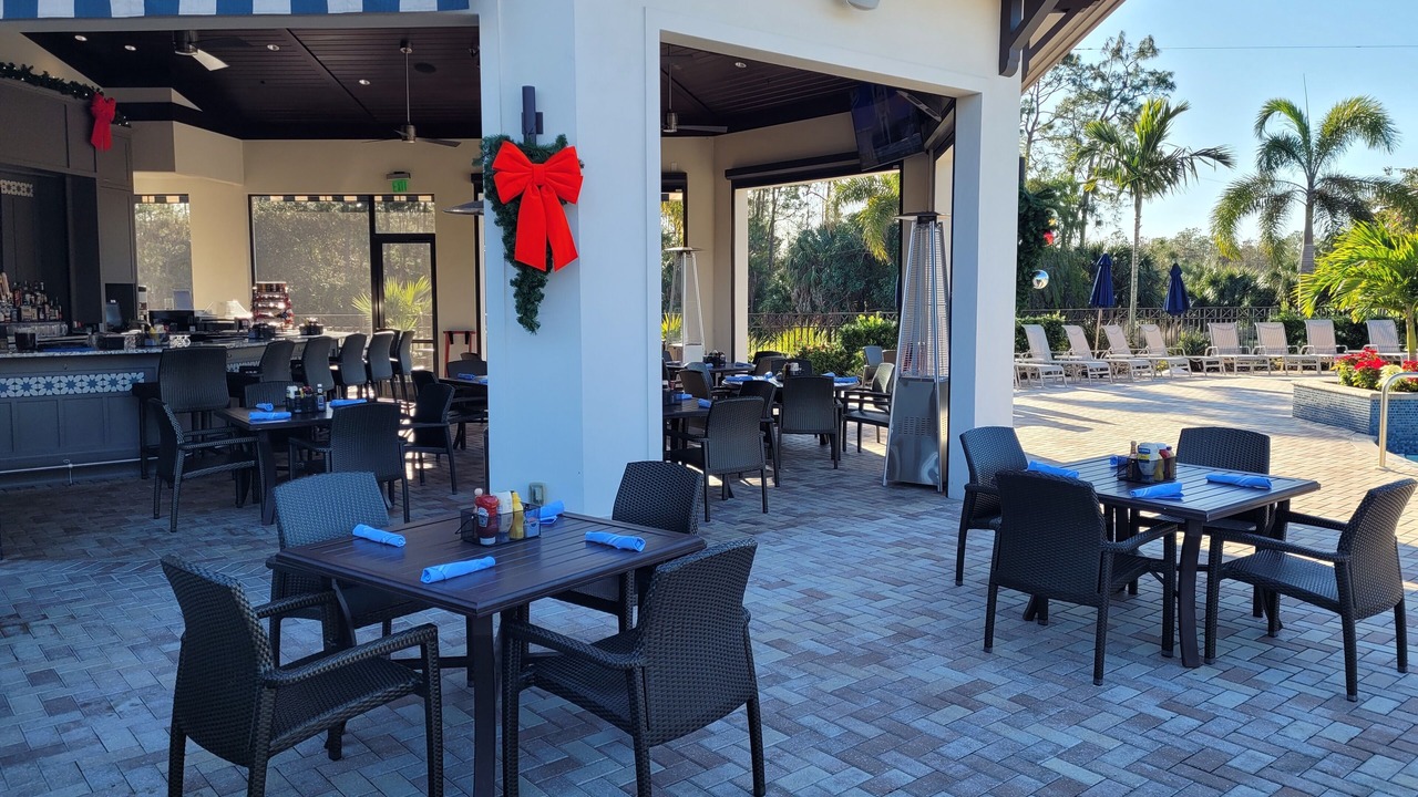 Photo of Outdoor in Naples Heritage