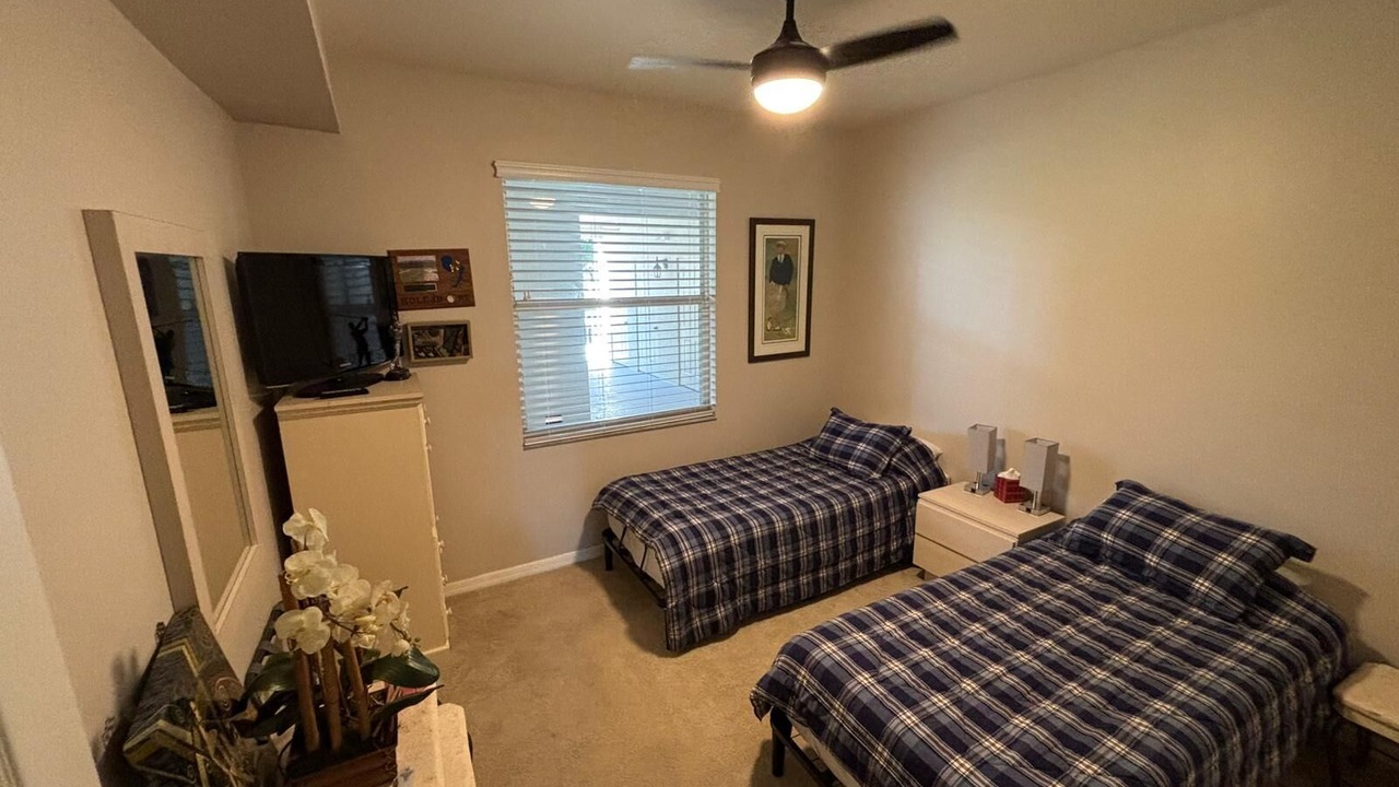Photo of Bedroom in Naples Heritage