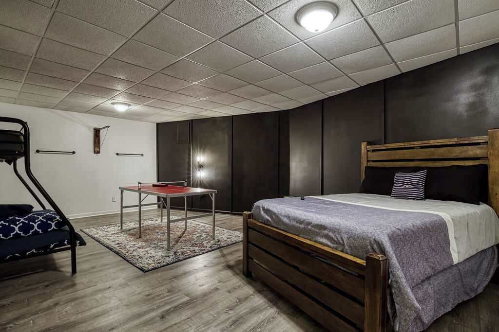 Photo of Bedroom in Kodak