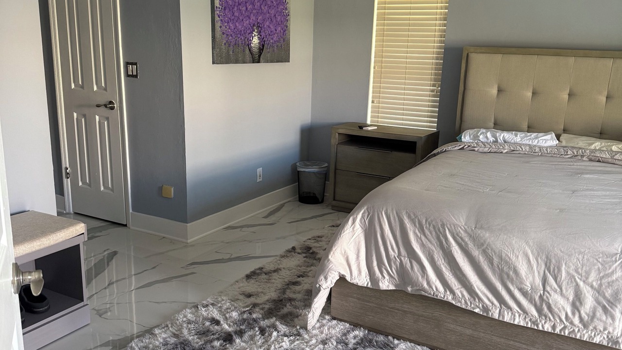 Photo of Bedroom in Kings Lake