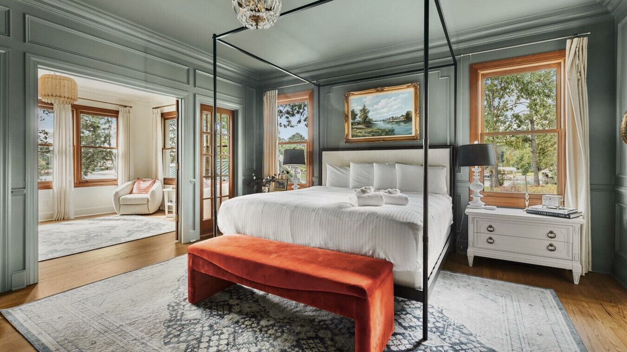 Photo of Bedroom in Lake Murray of Richland