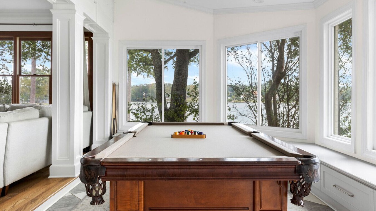 Photo of Bedroom in Lake Murray of Richland