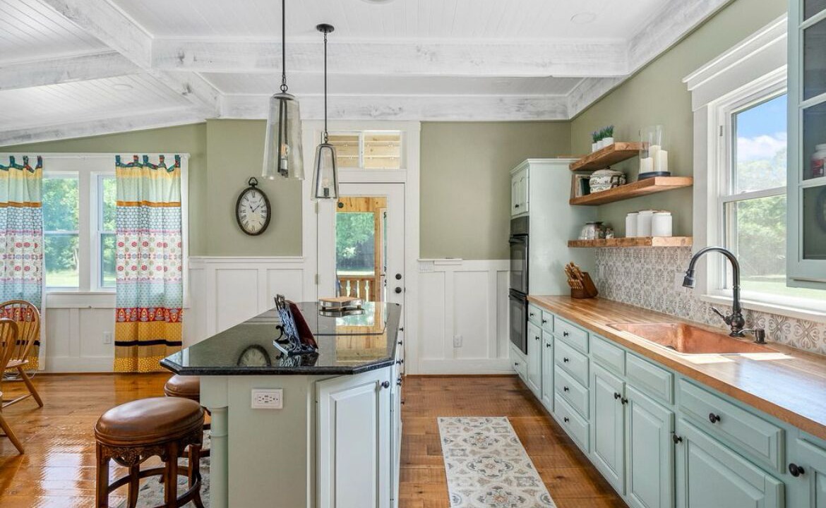 Photo of Kitchen in Beech Island