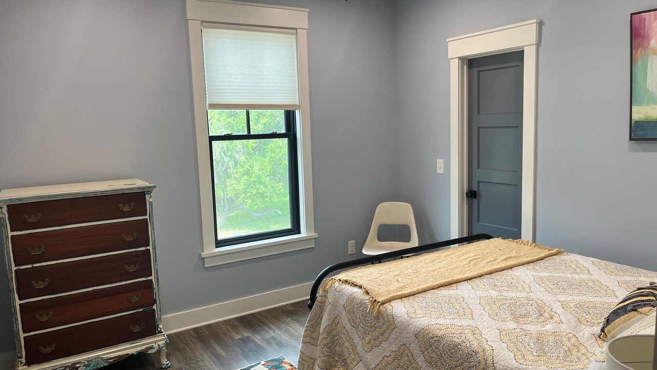 Photo of Bedroom in Meggett