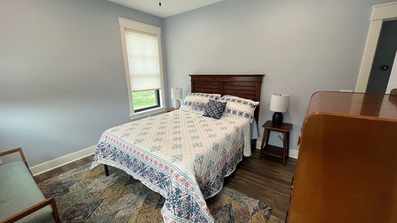 Photo of Bedroom in Meggett