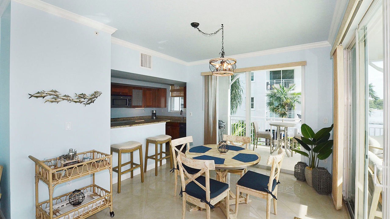 Photo of Livingroom in Stuart