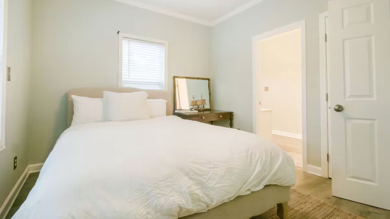Photo of Bedroom in Savannah