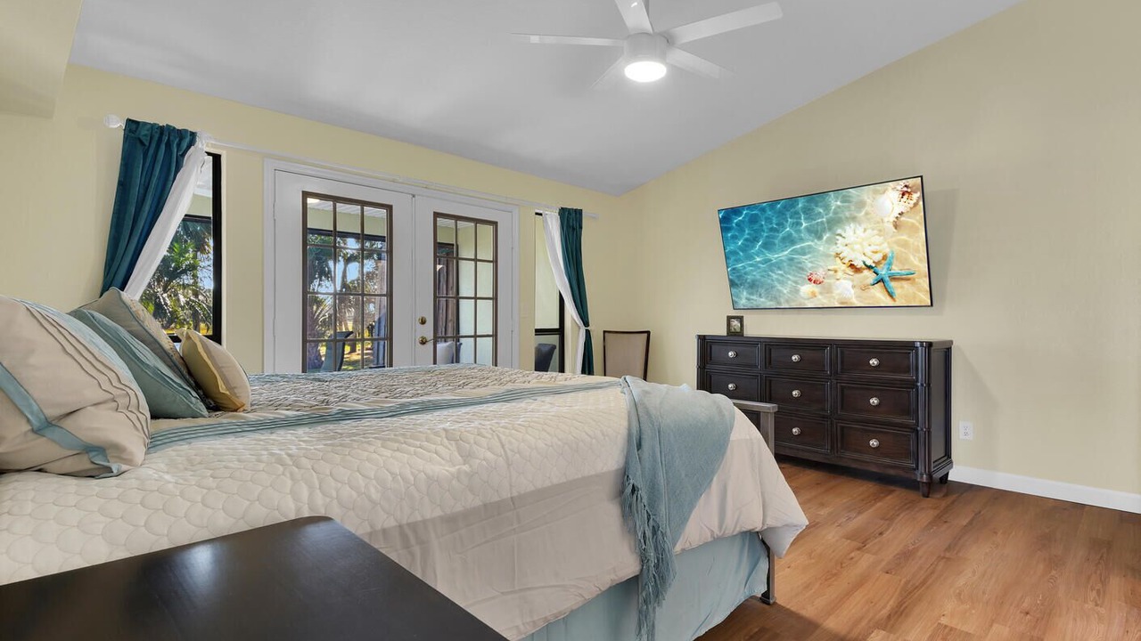 Photo of Bedroom in Lochmoor Waterway Estates
