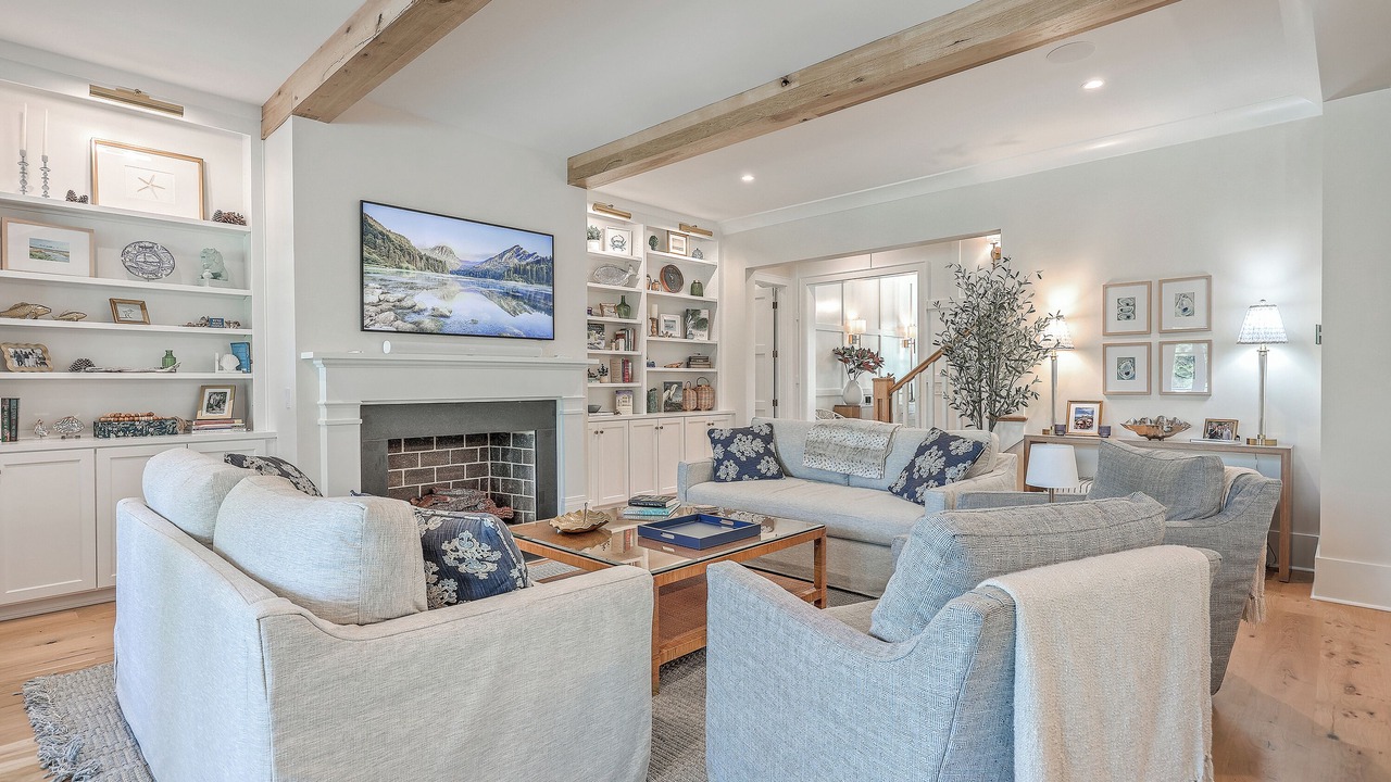 Photo of Livingroom in Seabrook Island