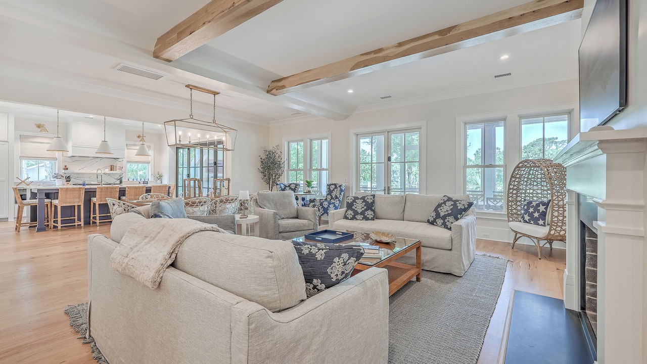 Photo of Livingroom in Seabrook Island