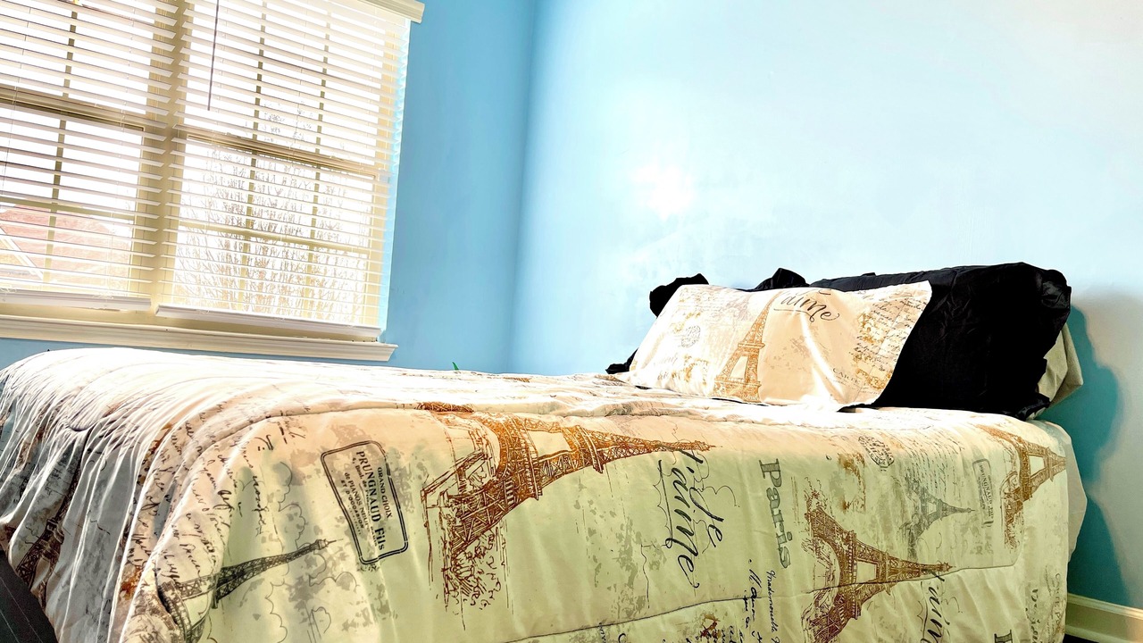 Photo of Bedroom in Grovetown