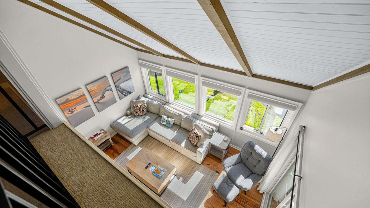 Photo of Bedroom in Night Heron