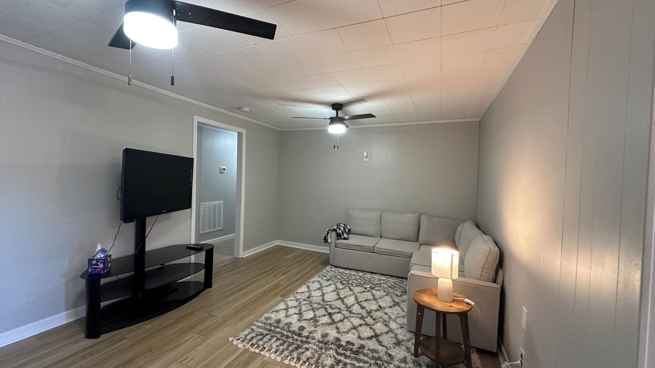 Photo of Livingroom in Woodruff