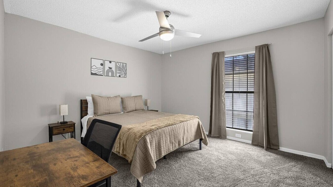 Photo of Bedroom in University